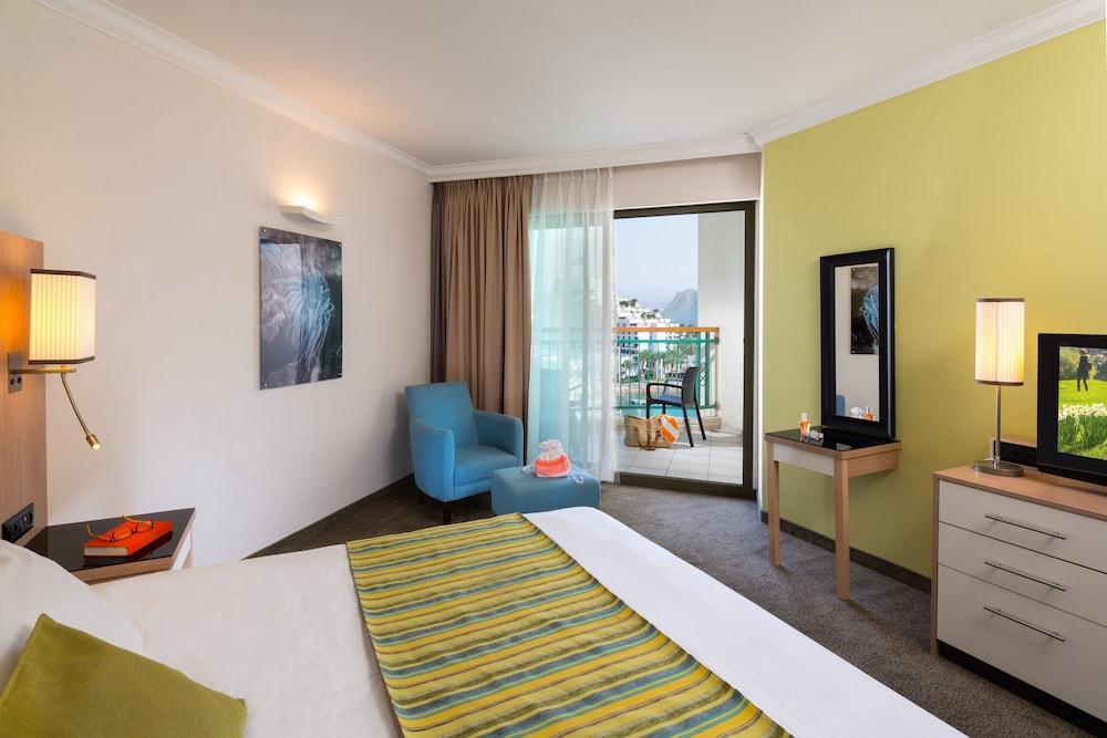 U Magic Palace Eilat Eksteriør bilde A room at the hotel